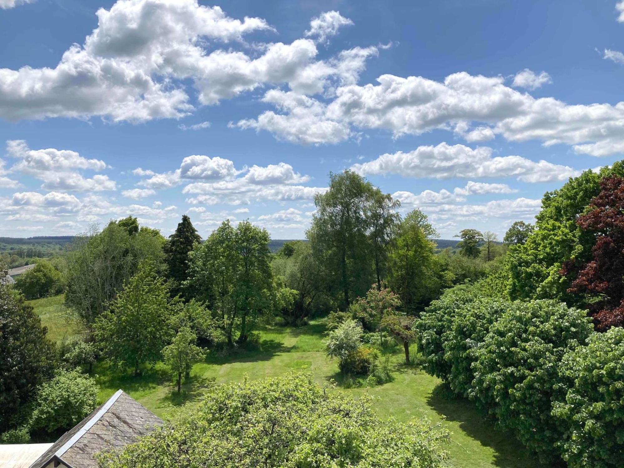 Maison D'Hotes La Doucelle Culture Et Bien-Etre Lignieres-Orgeres Eksteriør bilde